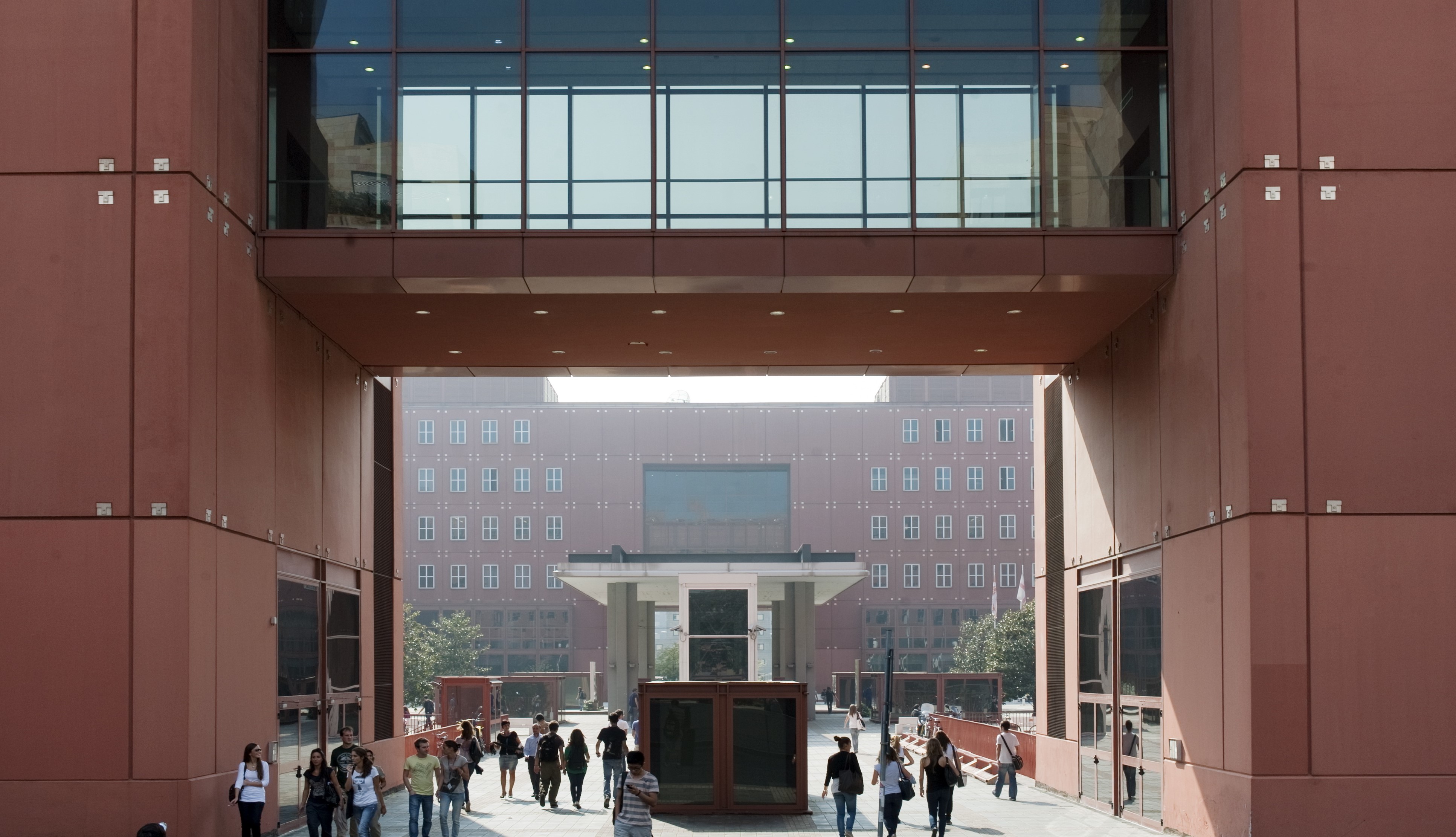 Piazza della Scienza - Bicocca Piazza della Scienza - Bicocca